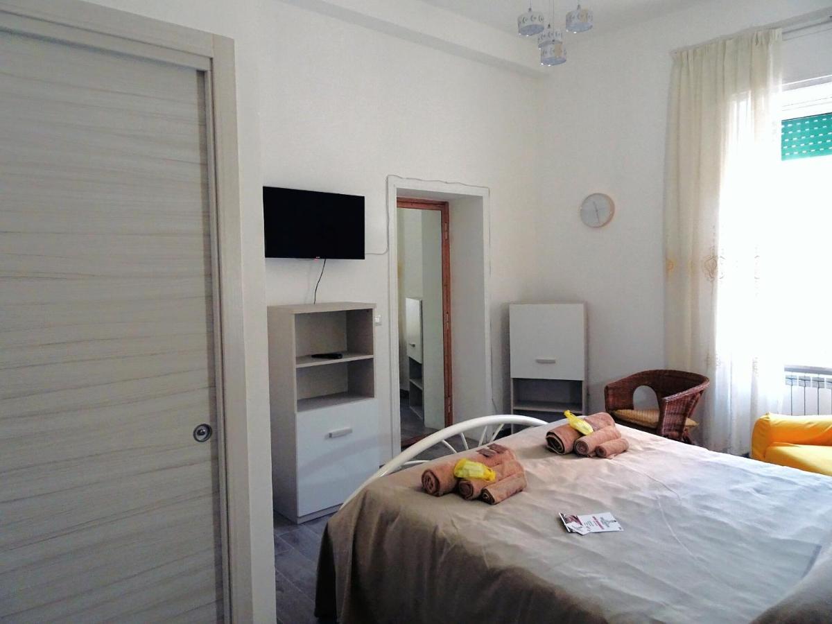 Bed & Breakfast A Capua Adiacente Al Duomo - Il Vicolo エクステリア 写真