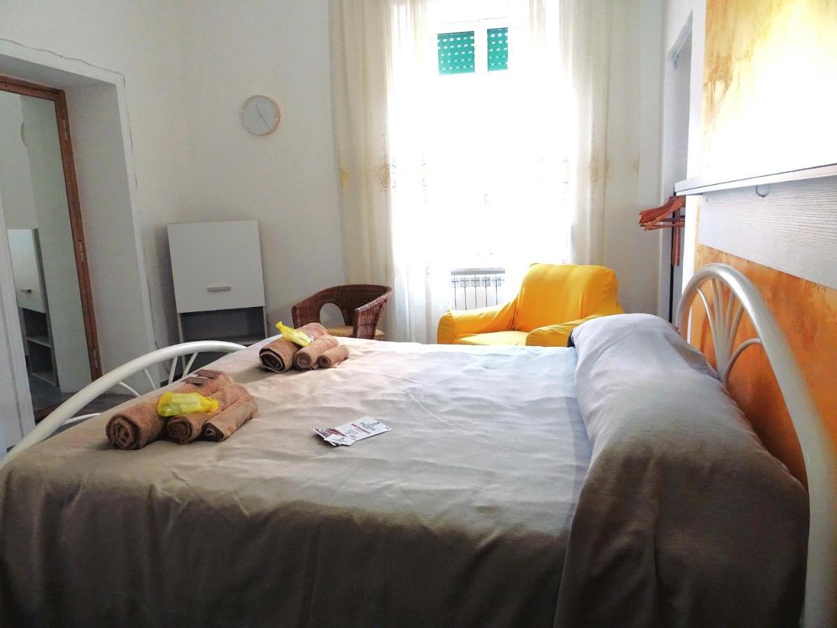Bed & Breakfast A Capua Adiacente Al Duomo - Il Vicolo エクステリア 写真